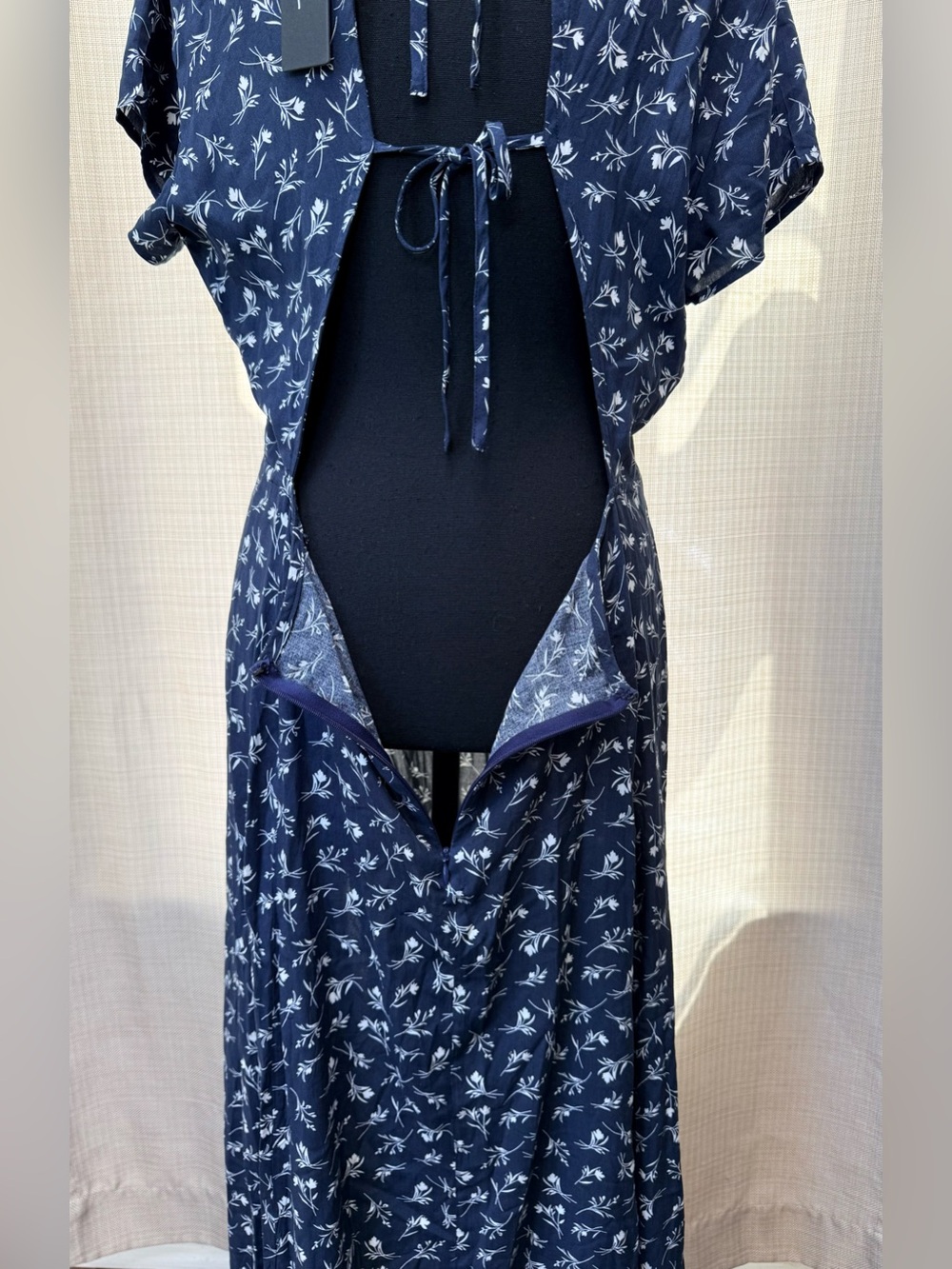 Lulus New Desires Navy Blue Floral Print Backless Maxi Dress Sz XL NWT Flirty - Picture 7 of 16